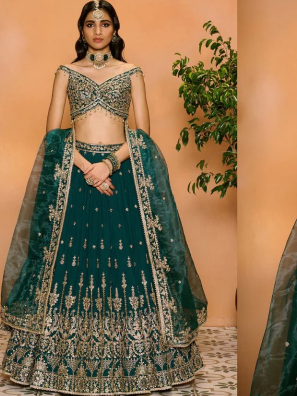 LASHKARAA Teal Green Embroidered Lehenga